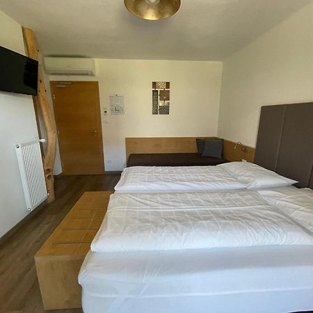 Guesthouse Dolomiten إغنا المظهر الخارجي الصورة
