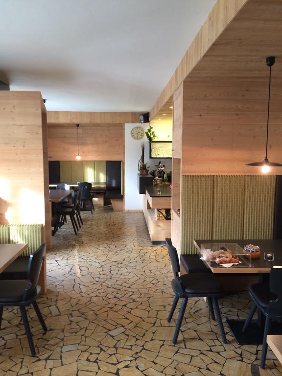 Guesthouse Dolomiten إغنا المظهر الخارجي الصورة