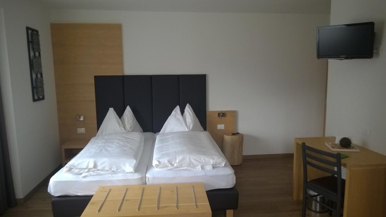 Guesthouse Dolomiten إغنا المظهر الخارجي الصورة